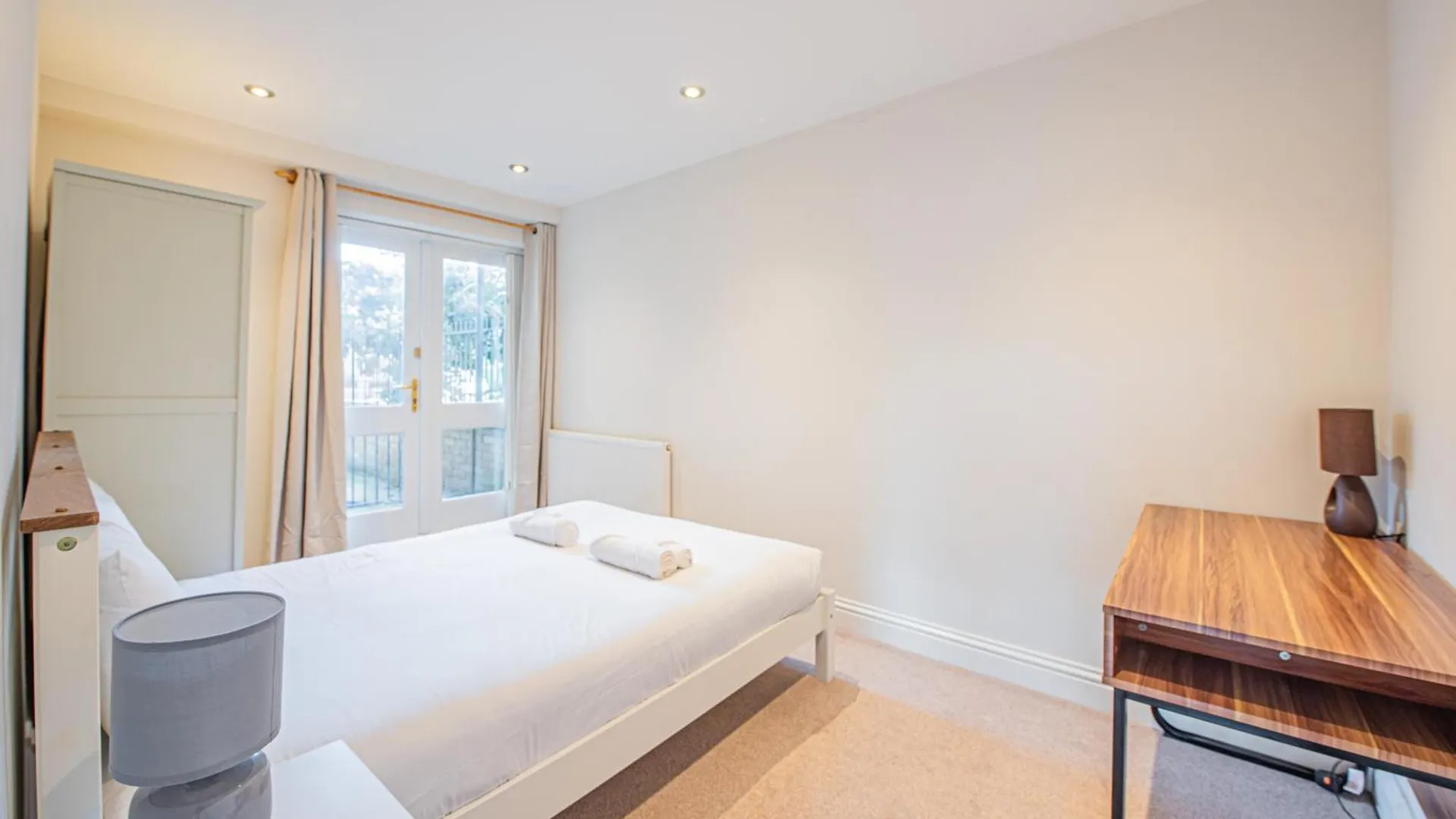 Apartment Homely 2 Bedroom Flat Near Tower Bridge London